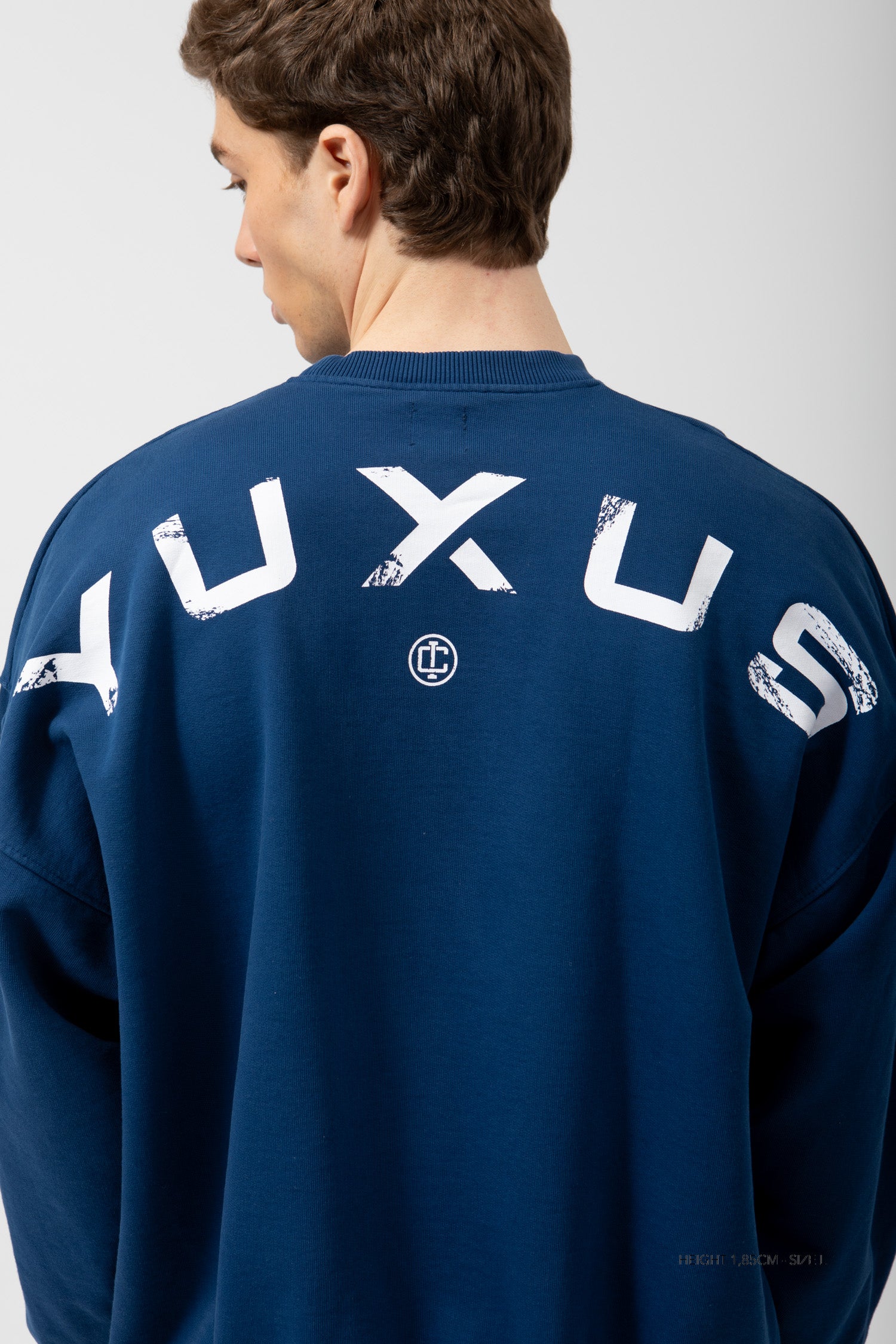 SAPPHIRE "ICONS" CREWNECK