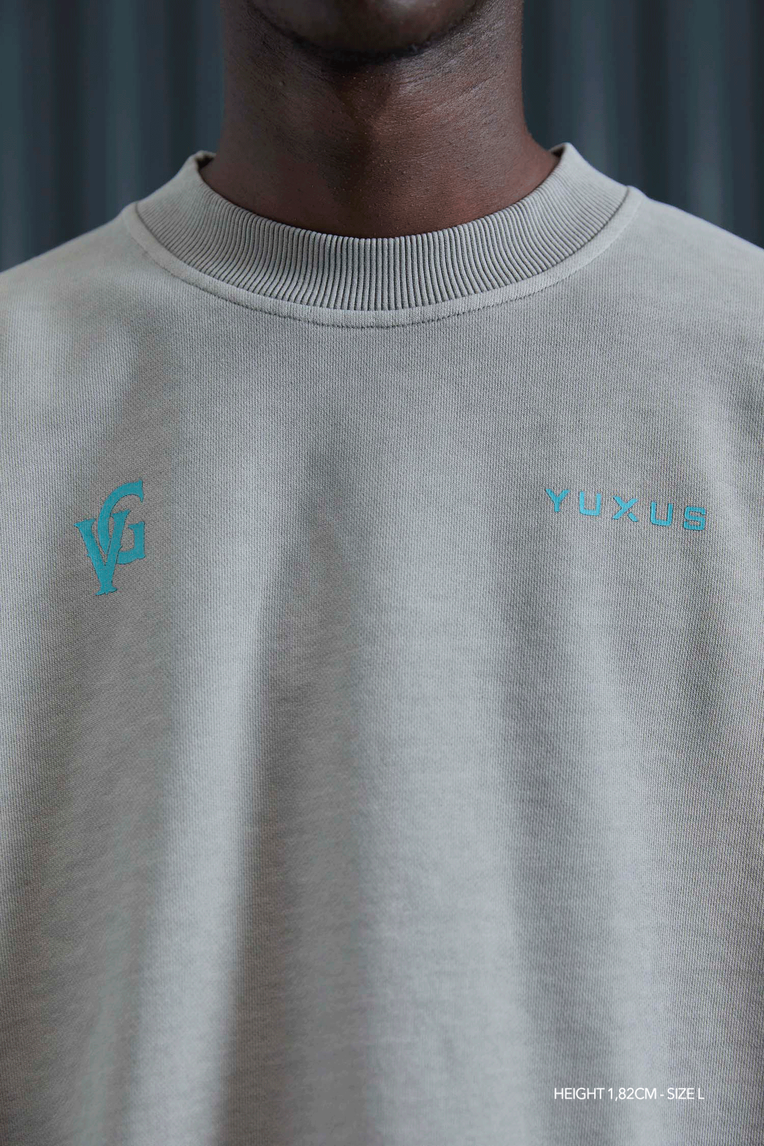 TITANIUM "VANGUARD" CREWNECK