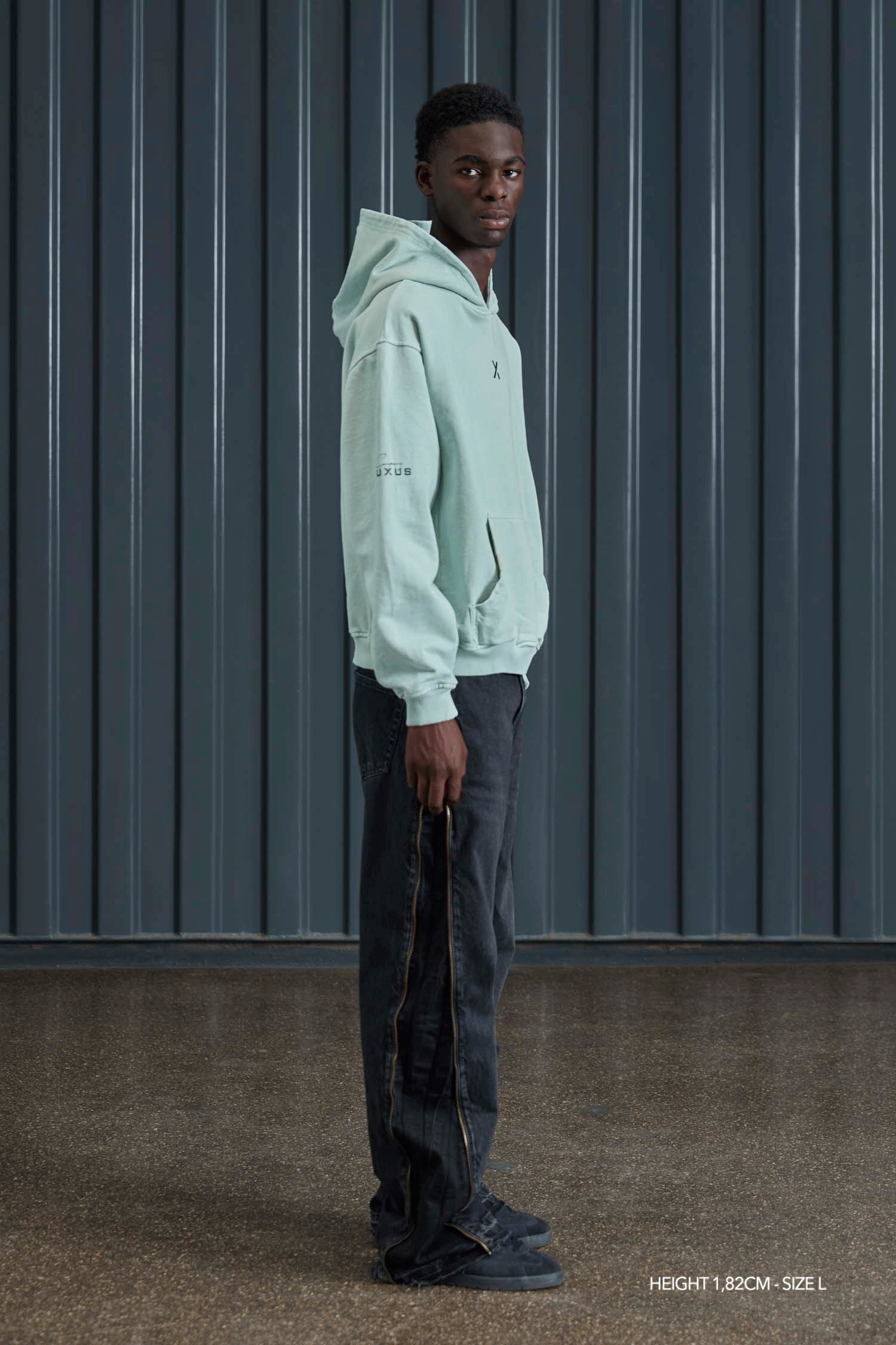 ZIRCON "VANGUARD" HOODIE